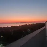 Apartamento Penthouse D'exception Avec Rooftop Vue Et Colline 3 Sur 2 Etages 100m De La *