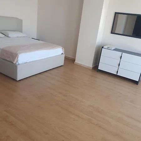 Penthouse D'exception Avec Rooftop Vue Et Colline 3 Sur 2 étages 100m De La Appartamento
