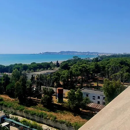 Penthouse D'exception Avec Rooftop Vue Et Colline 3 Sur 2 étages 100m De La * Durrës