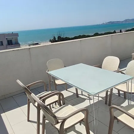 Penthouse D'exception Avec Rooftop Vue Et Colline 3 Sur 2 étages 100m De La Appartamento *