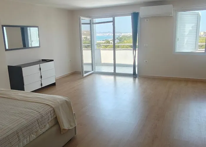 Penthouse D'exception Avec Rooftop Vue Et Colline 3 Sur 2 étages 100m De La *