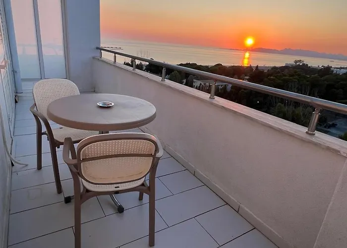 Penthouse D'exception Avec Rooftop Vue Et Colline 3 Sur 2 Etages 100m De La Apartament