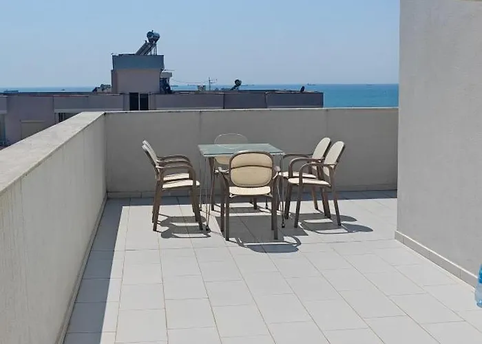 Apartament Penthouse D'exception Avec Rooftop Vue Et Colline 3 Sur 2 Etages 100m De La *